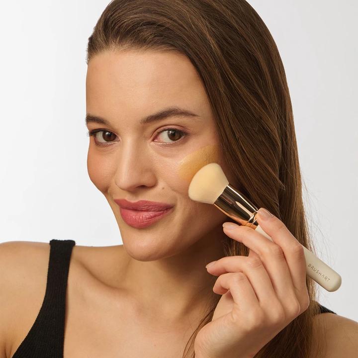 Actual product image BrushArt Foundation Brush (Foundation)