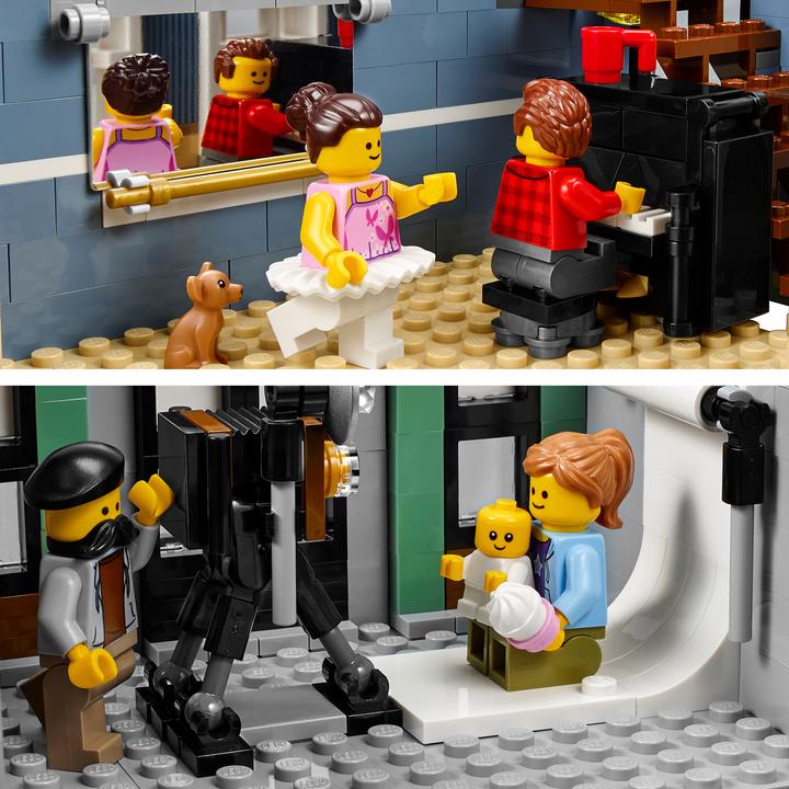 Image du produit LEGO La place de l’assemblée (10255, LEGO difficiles à trouver, LEGO Creator Expert)