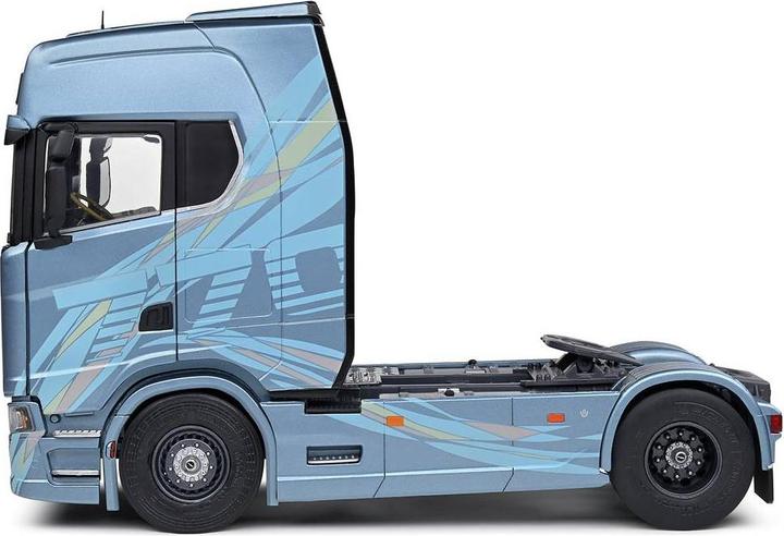 Produktbild Solido 1:24 Scania S770 Highline blau