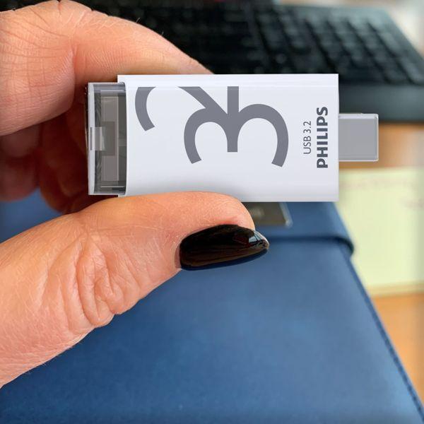 Image du produit Philips USB 3.2 32 Go Click Series Gen 1 USB-C (32 Go, USB 3.2)