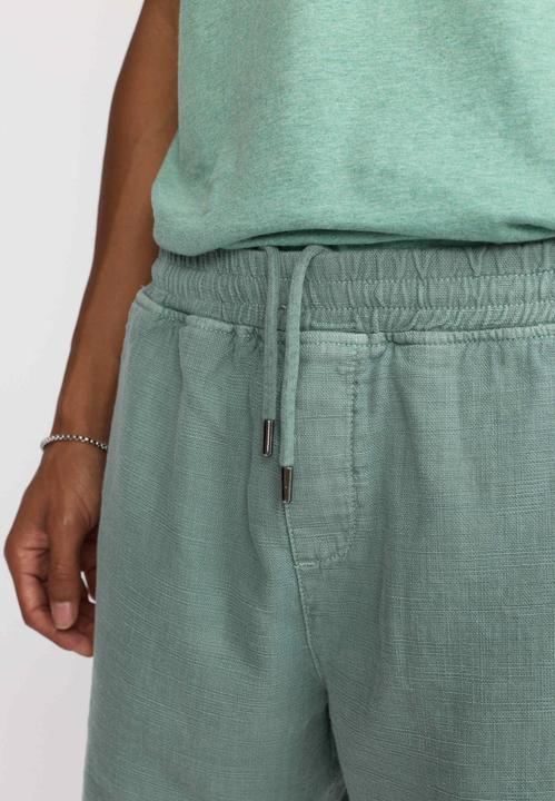 Image du produit Revolution Long Casual Shorts (M)