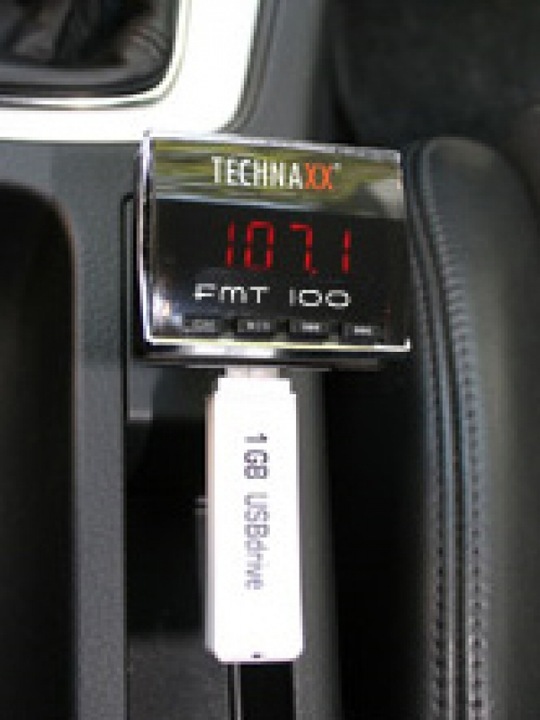 Produktbild Technaxx FMT100 + MP3 (FM, Bluetooth)