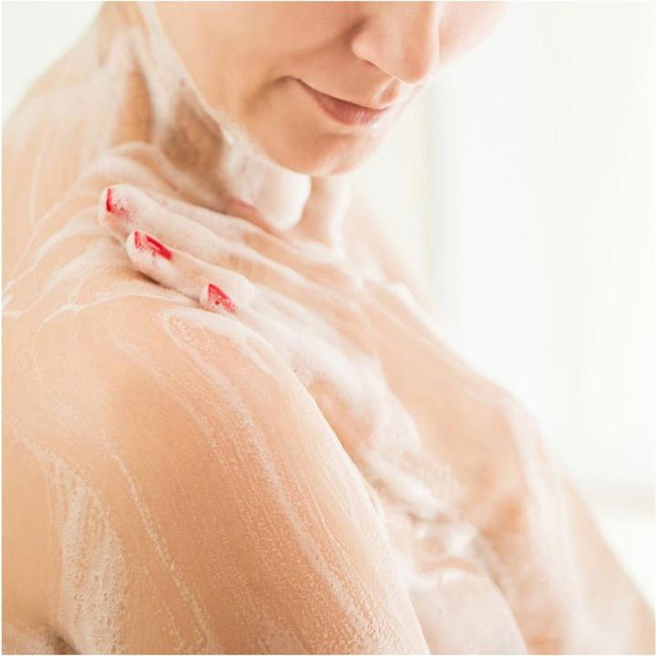 Immagine prodotto Tork Sapone liquido per capelli e corpo, shampoo e gel doccia, dispenser S1, qualità premium, 1 x 1000 ml (Sapone liquido, 1000 ml)