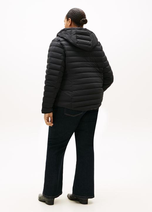 Actual product image Tommy Hilfiger CRV Stretch Nylon Down Jacket (46)