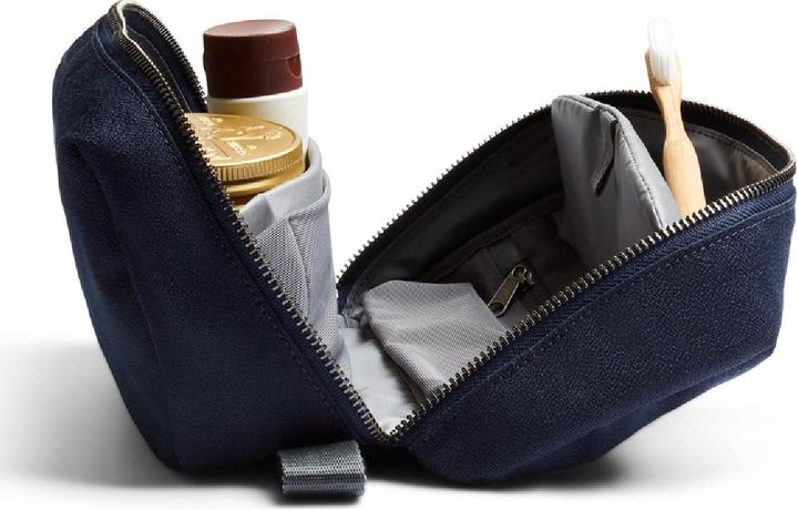Actual product image Bellroy Toiletry Kit Plus