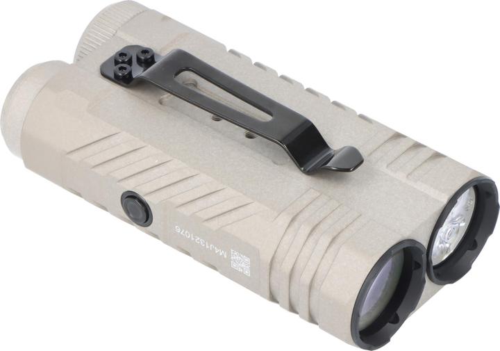 Actual product image AceBeam Terminator M2 LED-Taschenlampe mit 2.000 Lumen, mit Spot-, Flut-, und AUX-Licht, schwarz (9.54 cm, 2000 lm)