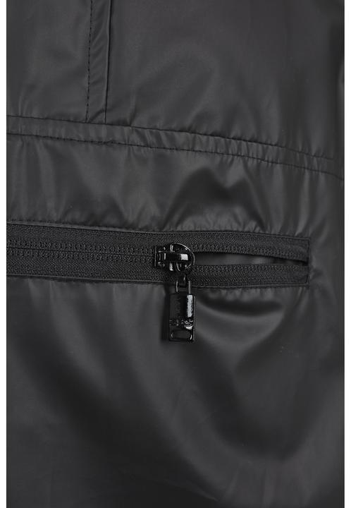 Actual product image Urban Classics Light Pull Over Jacket (M)