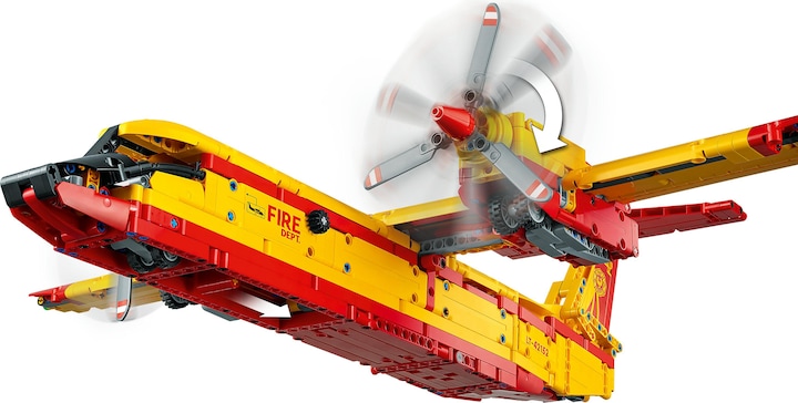 Produktbild LEGO Firefighter Aircraft (42152, LEGO Technic)