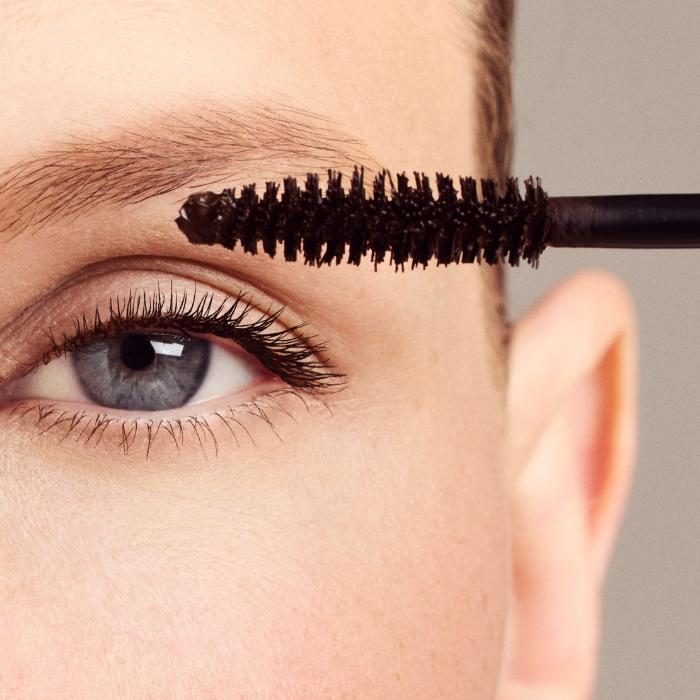 Produktbild Dr. Hauschka Long Lasting Mascara 02 brown 8 ml (02 Brown)