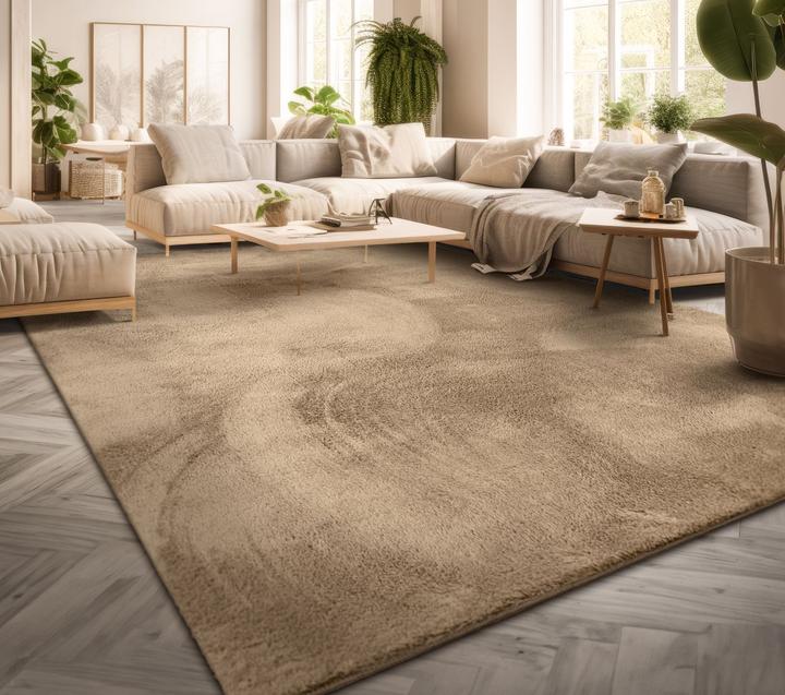Dunkelbeige, Natur