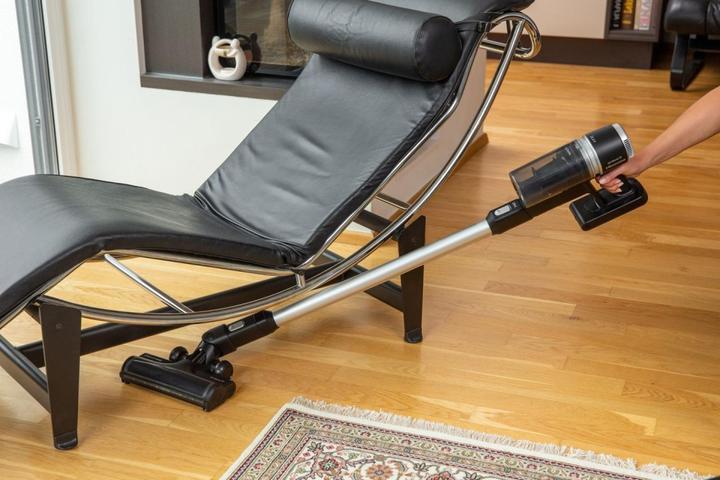 Produktbild Hisense Handstaubsauger 21,6V 2,3Kg 78dB sw/si
