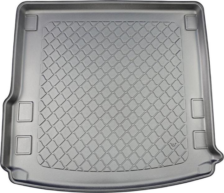 Actual product image Aristar Boot Pan for Range Rover Velar from 2020 to date