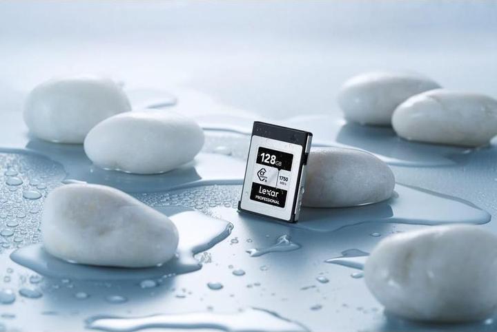 Actual product image Lexar Pro Silver Series (512 GB, CFexpress type B)