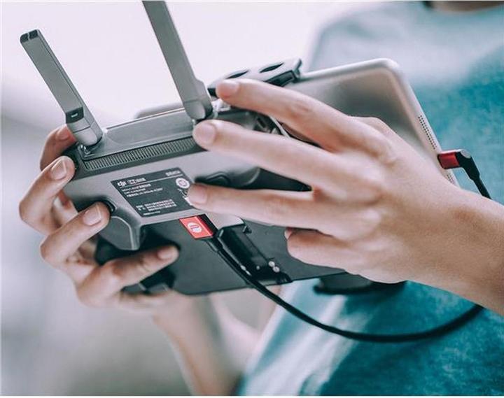 Image du produit Pgytech USB A / Câble d'éclairage (0.35 m, USB 2.0)