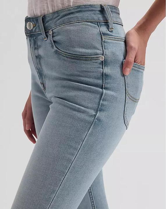 Immagine prodotto Lee Scarlett High (31)