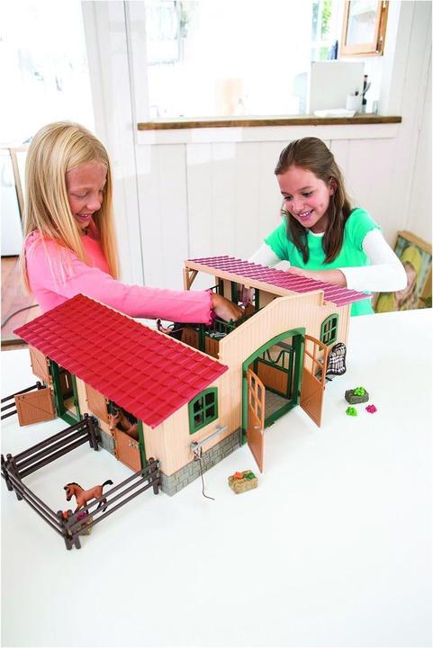 Actual product image Schleich Horse stable with accessories