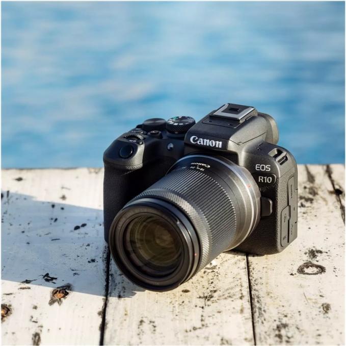 Actual product image Canon RF-S 18-150mm f/3.5-6.3 IS STM (Canon RF, APS-C / DX)