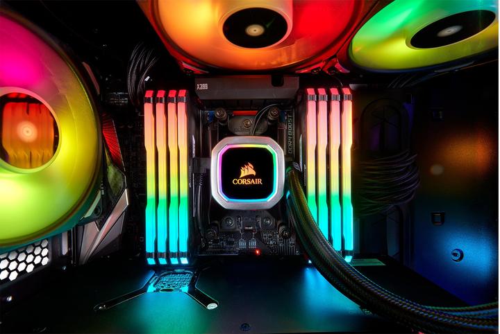 Actual product image Corsair H100i RGB Platinum