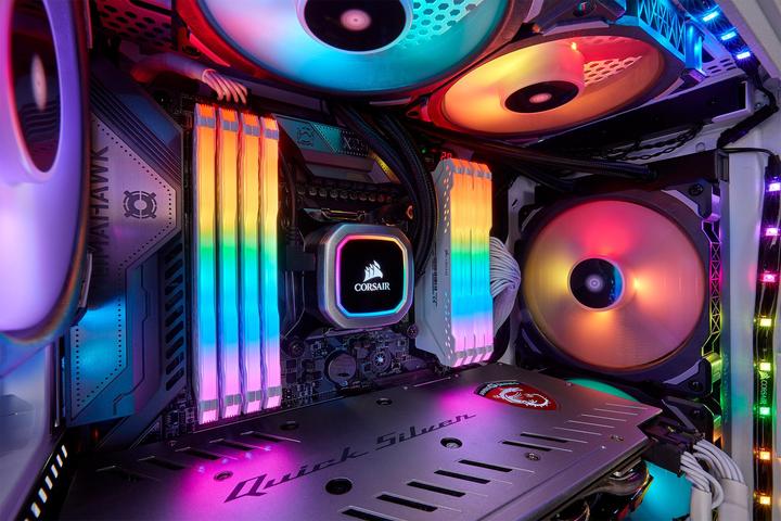 Actual product image Corsair H115i RGB Platinum