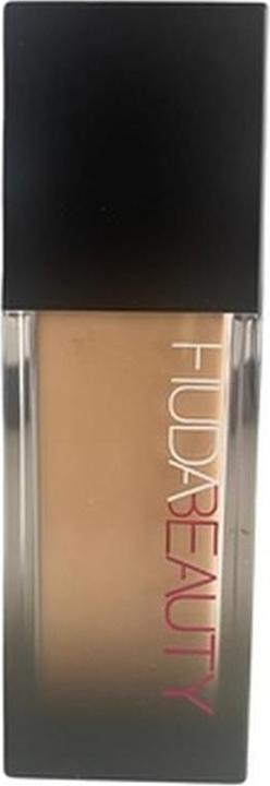 Actual product image Huda Beauty FauxFilter Luminous Matte Foundation 140G Cashew