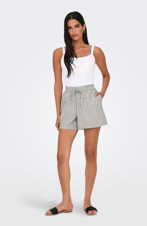 Produktbild JdY Locker geschnitten Mittlere Taille Shorts Shorts (XL)