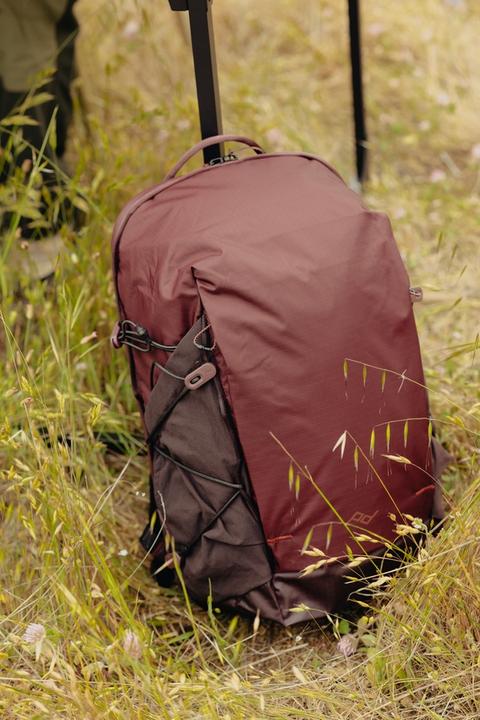 Actual product image Peak Design Outdoor backpack Zip 18L - Eclipse (18 l)