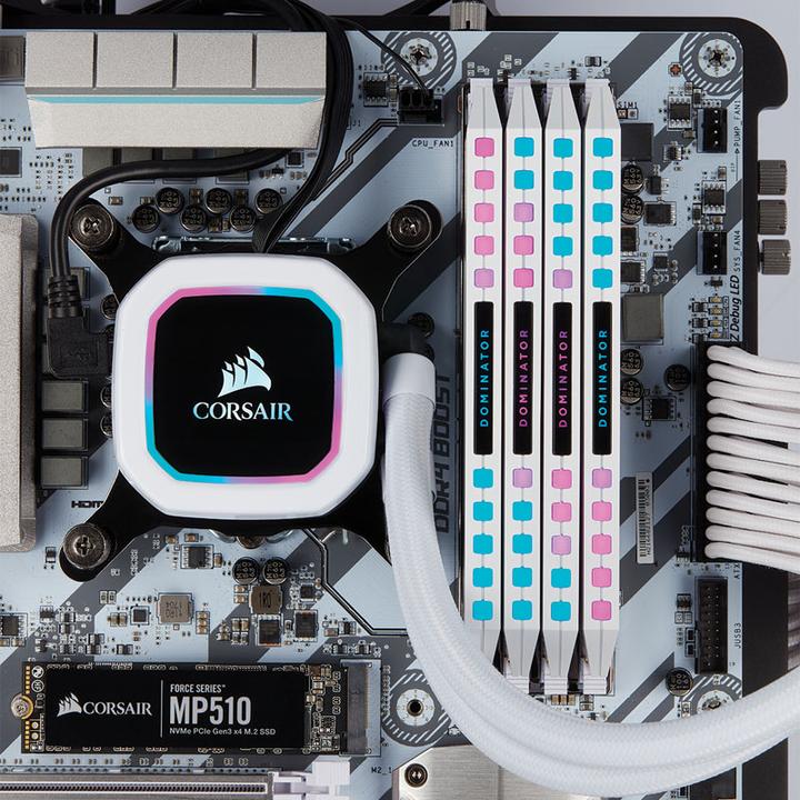 Produktbild Corsair Dominator Platinum RGB (4 x 8GB, 3600 MHz, DDR4-RAM, DIMM)