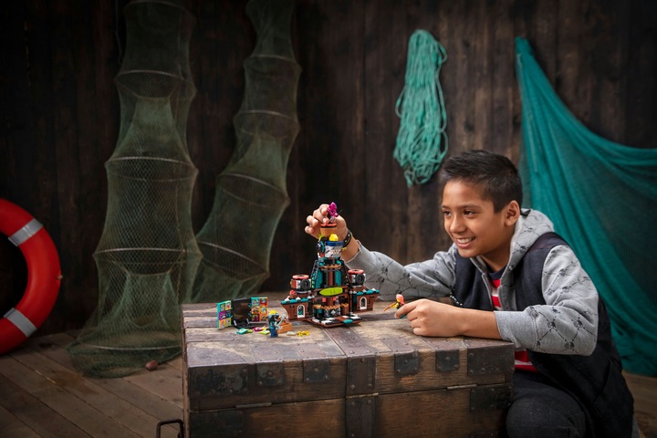 Produktbild LEGO Punk Pirate Ship (43114, LEGO Vidiyo)