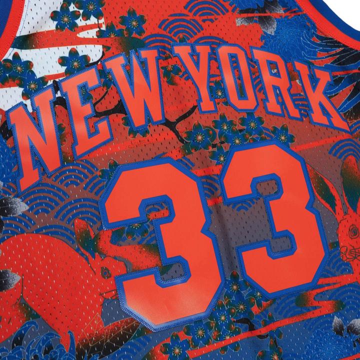 Actual product image Mitchell & Ness Swingman Mesh Jersey New York Knicks ASIAN Ewing - L (L)