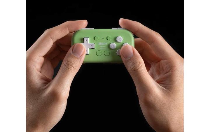 Immagine prodotto 8bitdo Micro gamepad (Android, iOS, PC, Mac, Switch)