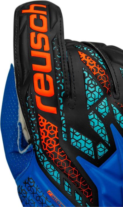 Actual product image Reusch Attrakt Solid (7.5)