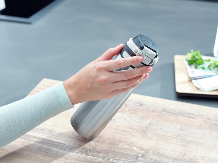 Actual product image Leifheit Borraccia Flip Acciaio Silver 600ml (0.60 l)