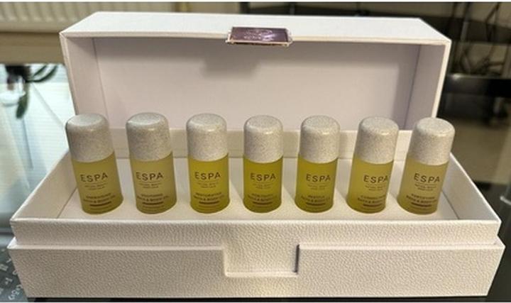 Actual product image Espa Signature Blends Aromatherapy Bath and Body Oil Collection (Body care set)