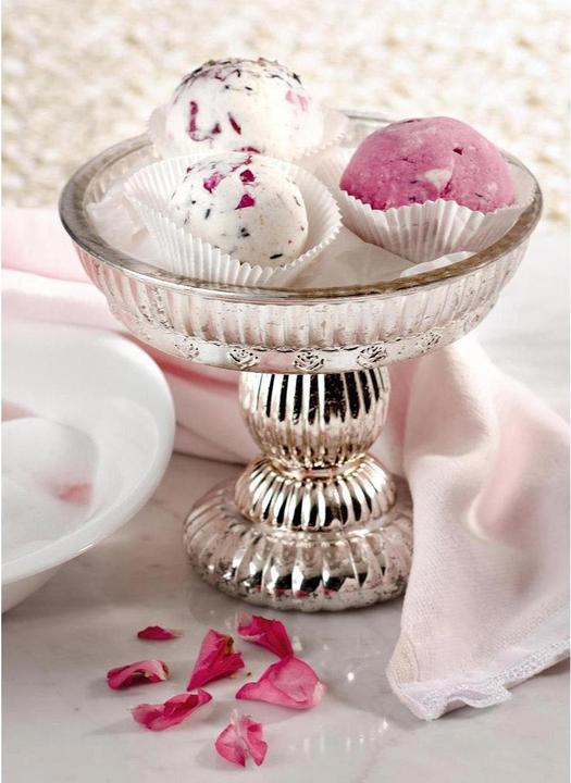 Actual product image Glorex foaming bath balls