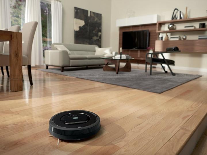Actual product image iRobot Roomba 880