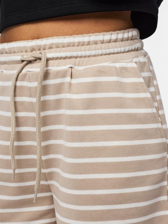 Image du produit Pieces Pcchilli Summer Hw Shorts Stripe Noos Bc (XL)