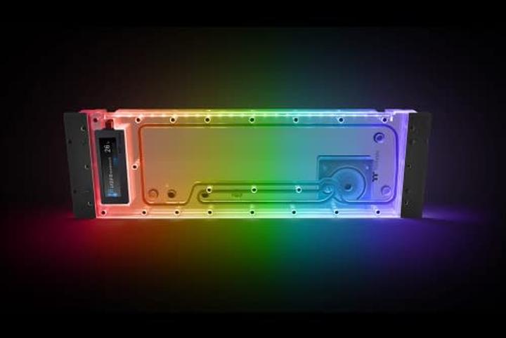 Produktbild Thermaltake tt Pacific Ultra Core P8 DP-D5 Plus CL-W359-PL00SW-A