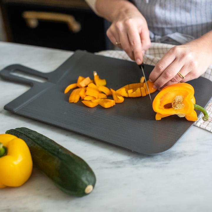 Actual product image Koziol Cutting Board Snap L 24.2 cm x 46.4 cm, Grey