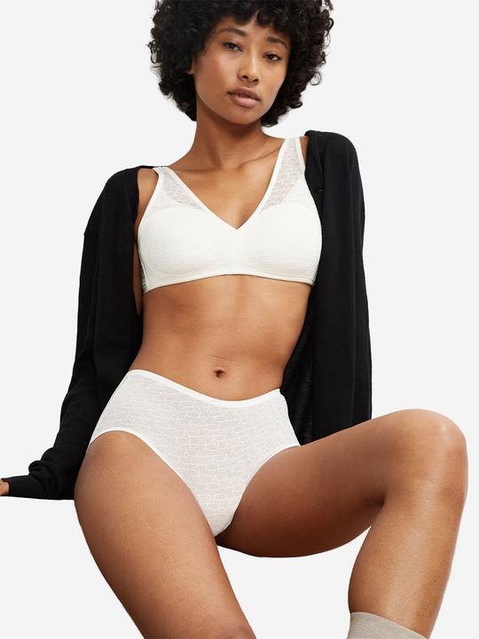 Actual product image Triumph Signature Sheer EX (Single pack, 36)
