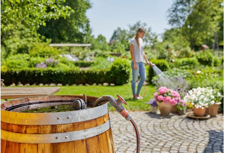 Image du produit Gardena Pompe pour tonneaux de pluie 4700/2 inox (Pompe à baril de pluie)