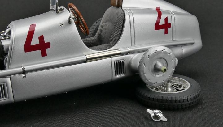 Actual product image CMC Mercedes-Benz W25,1935 Grand Prix Monaco #4 Luigi Fagioli Limited Edition 2,000 pcs.