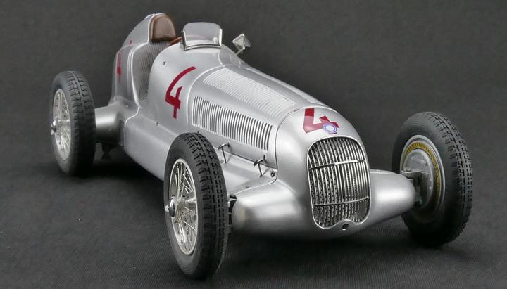 Actual product image CMC Mercedes-Benz W25,1935 Grand Prix Monaco #4 Luigi Fagioli Limited Edition 2,000 pcs.