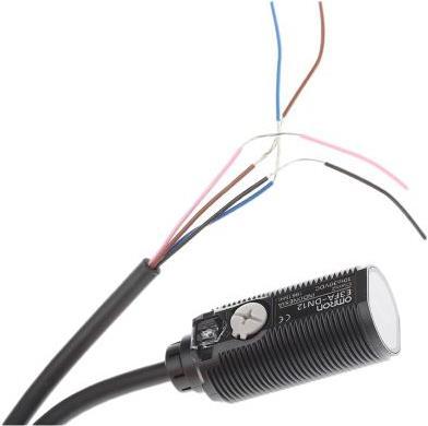 Produktbild Omron Industrial Automation M18 sensor diffuse 300mm NPN 2m