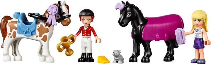 Produktbild LEGO Friends Heartlake Reiterhof (41126, LEGO Friends)