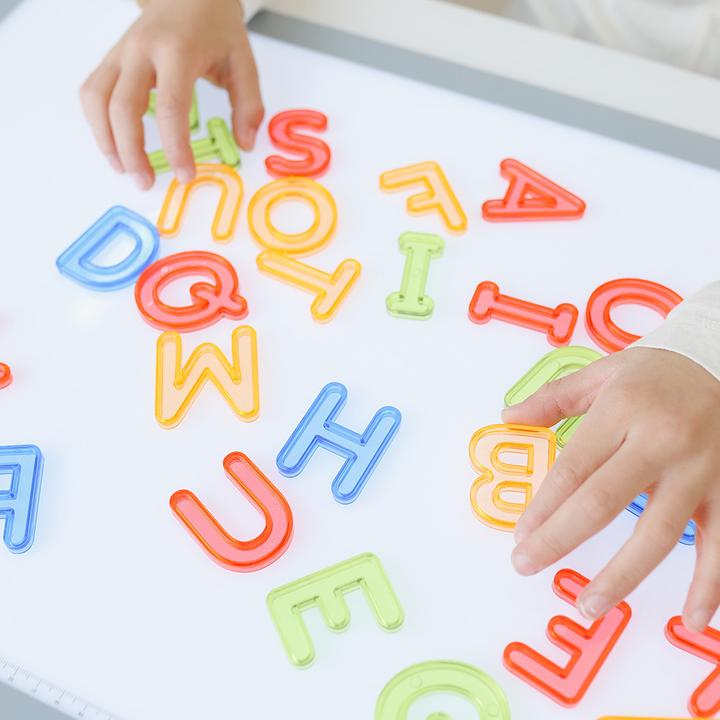 Produktbild Miniland Translucent Grossbuchstaben