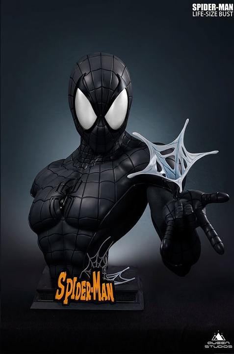 Queen Studios Marvel Comics 
