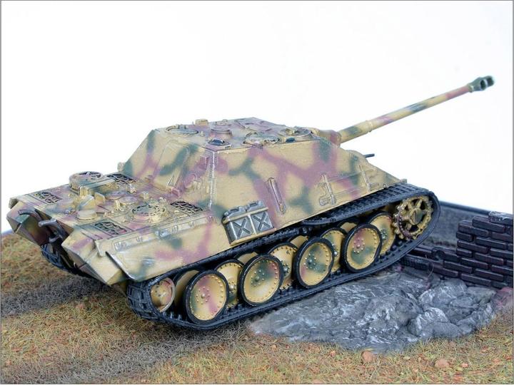 Immagine prodotto Revell Caccia alla pantera