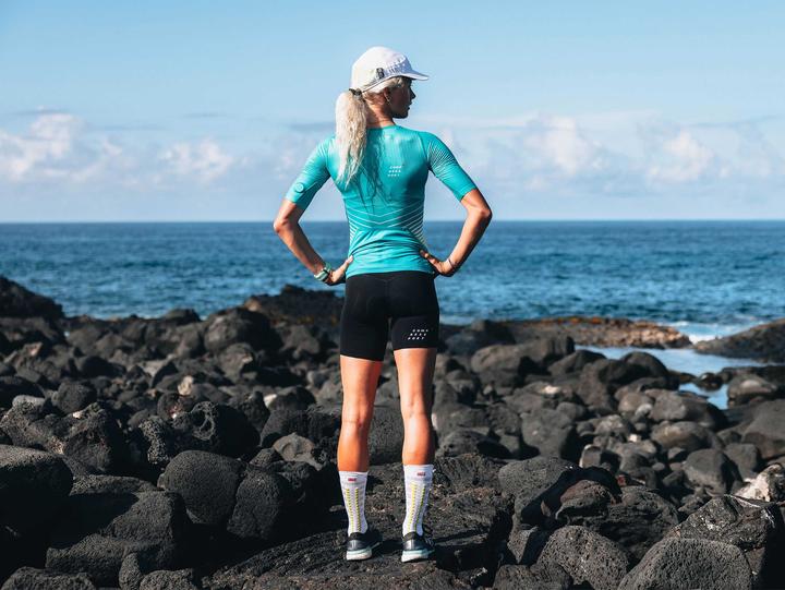 Actual product image Compressport Tri Postural Aero SS Top W (XS)