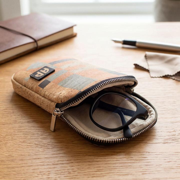Actual product image Artipel Geo" glasses case