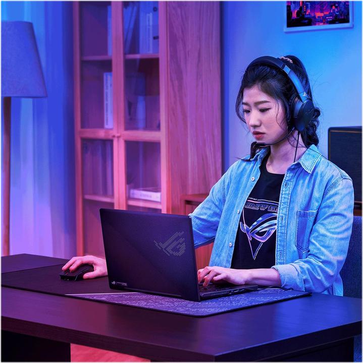 Produktbild ASUS ROG Strix Go Core (Kabelgebunden)